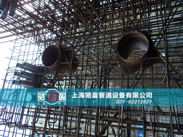 <a href=http://www.m.game555.cn target=_blank class=infotextkey>防水套管</a>和墻體之間的結(jié)合